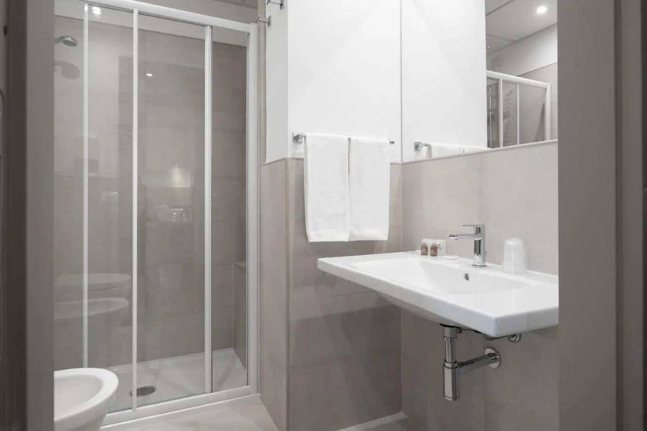 ***  Hotel Martini Verona İtalya