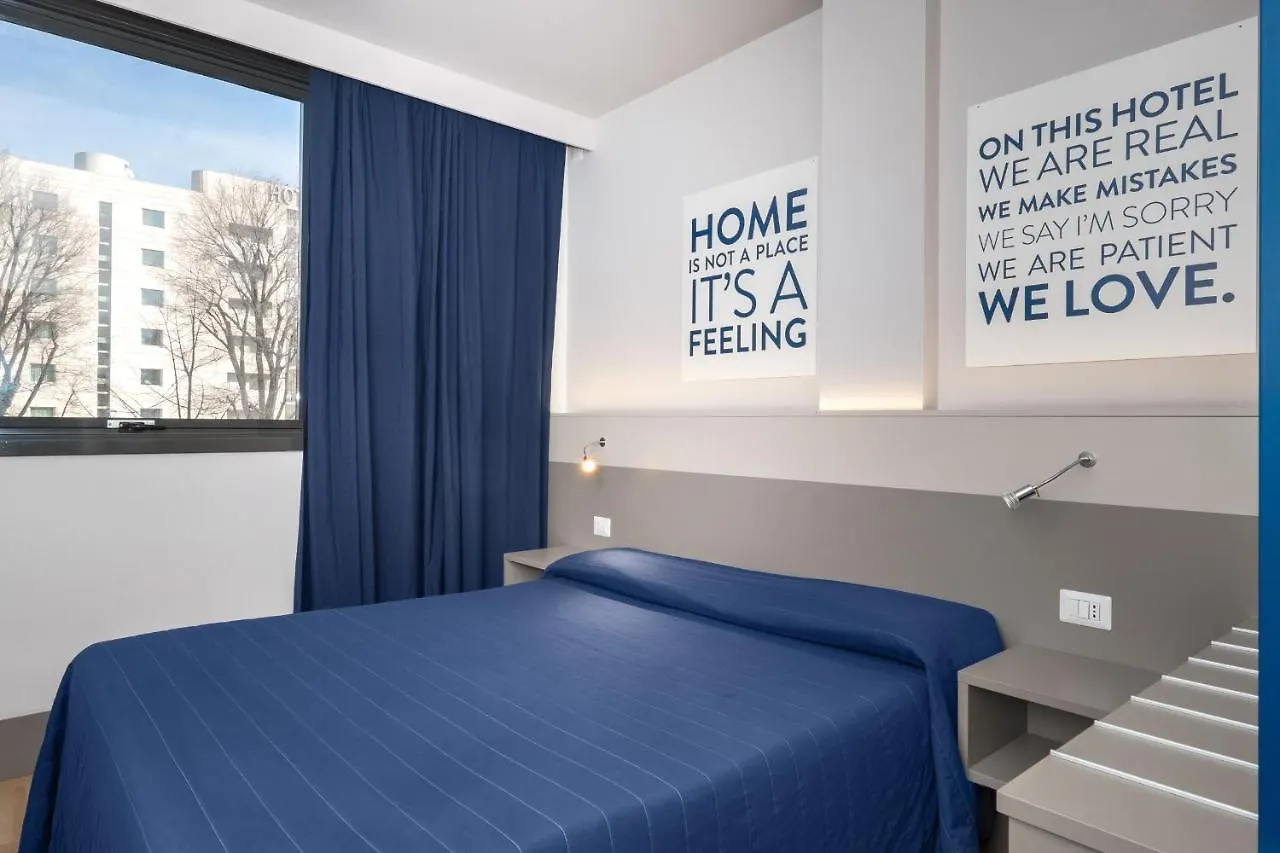 ורונה Hotel Martini